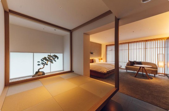 nol Kyoto Sanjo exterior - private onsen guide