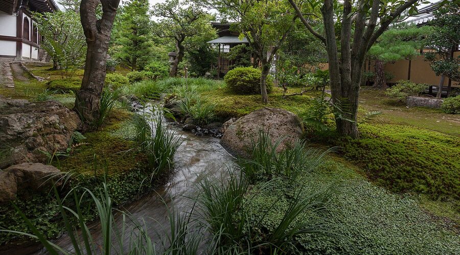 Tenryu-ji Sogenchi pond garden in autumn at Arashiyama