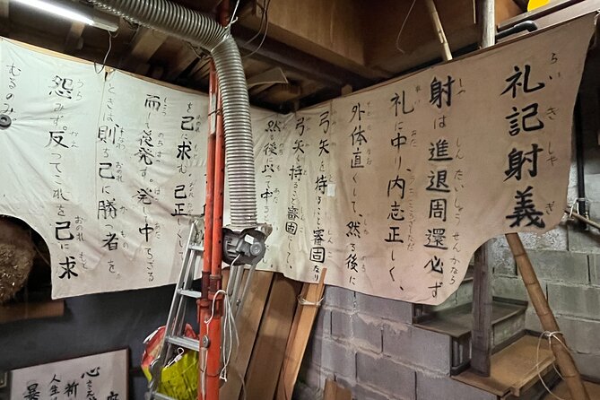 1-Hour Japanese Archery Experience in Kyoto - Taking your turn with the bow and arrow