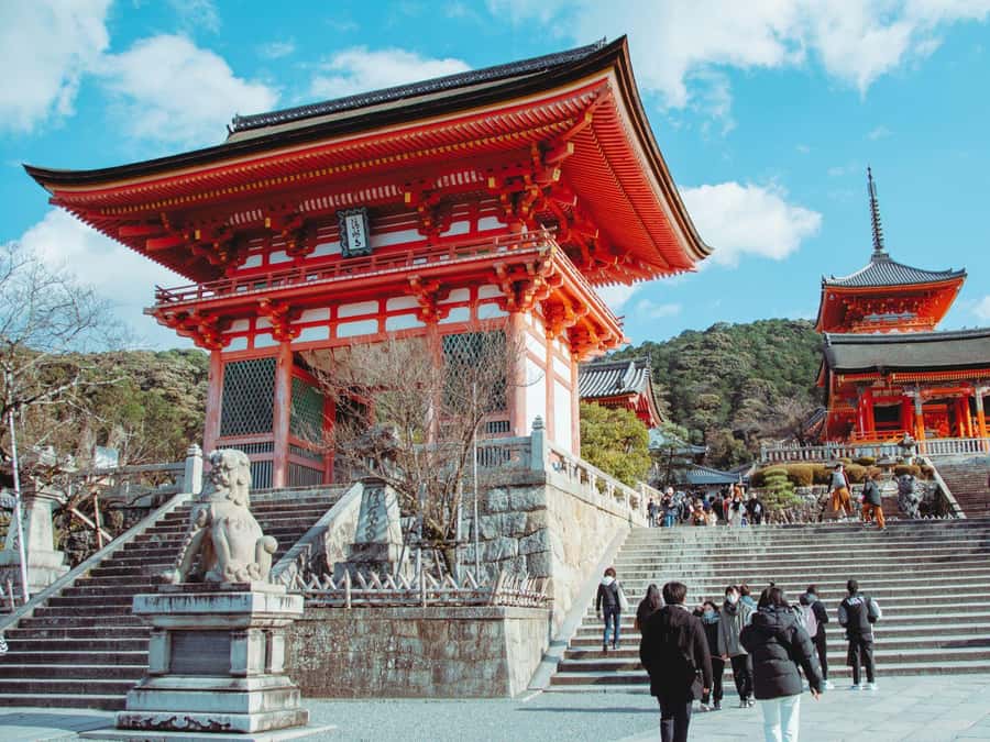 [2.3km / 1.43mi] Kyoto East Early Morning Walking Tour - Kiyomizu-dera and the uphill section
