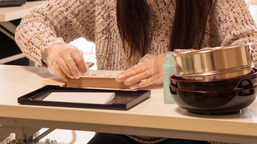 2 Types of Japanese Sweets making and Tea Ceremony - A clear 125-minute rhythm