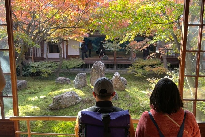 4.5-Hour Kyoto Bike Tour with Lunch and UNESCO Zen Temples - A traditional Kyoto lunch in a Japanese house