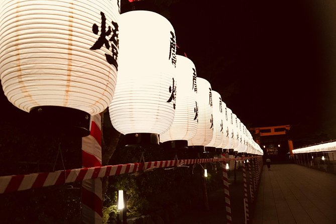4 hours private tour of Kyoto - Fushimi Inari and its famous torii gates
