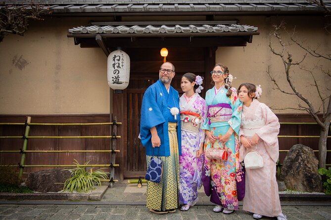 A Privately Guided Photoshoot in Beautiful Kyoto by a Pro - Who will get the most from this session