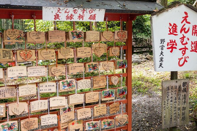 Arashiyama Hidden Gems: Walking Tour escaping crowds - The Tale of Genji option explained