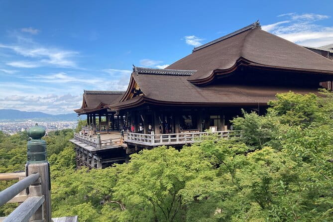 Arashiyama Walking Tour with Optional Sagano Romantic Train Ride - Walking beneath Arashiyama Bamboo Forest