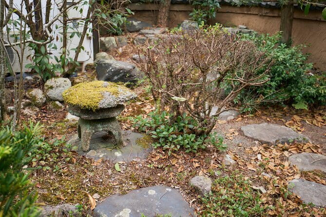 Authentic Ninja Weapon Forging Experience in Kyoto - The ninja knowledge session