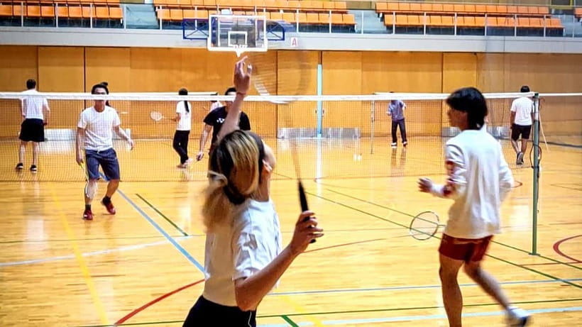 Badminton in Osaka & Kyoto with Locals! - Why this $6 session is useful on a Japan trip