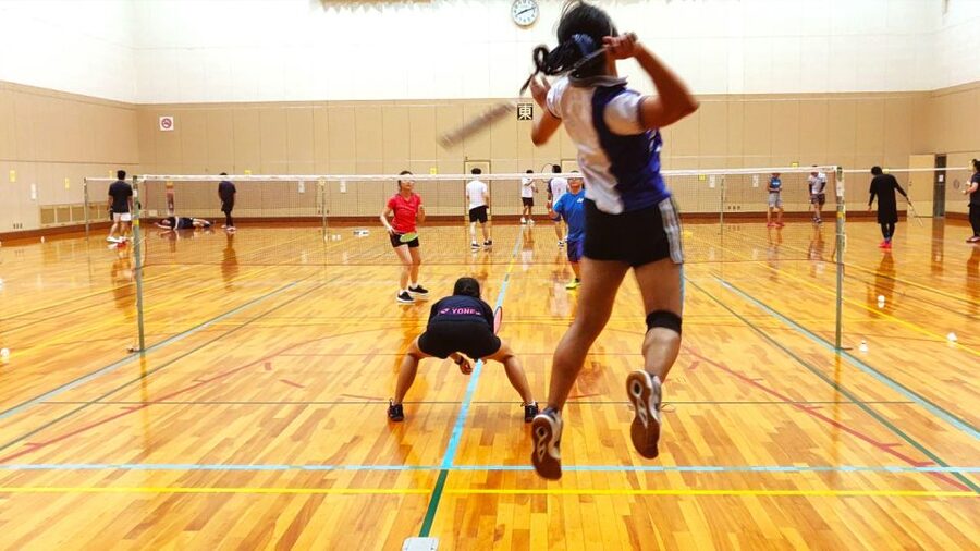 Badminton in Osaka & Kyoto with Locals! - Who should book this experience