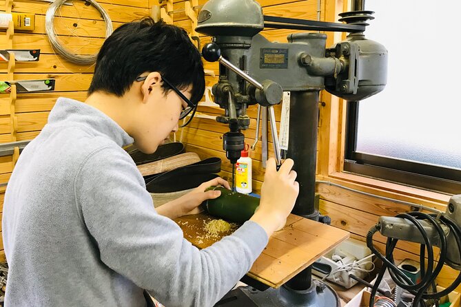 Bamboo LED Lantern Making Experience in Kyoto Arashiyama - Why the family setting matters
