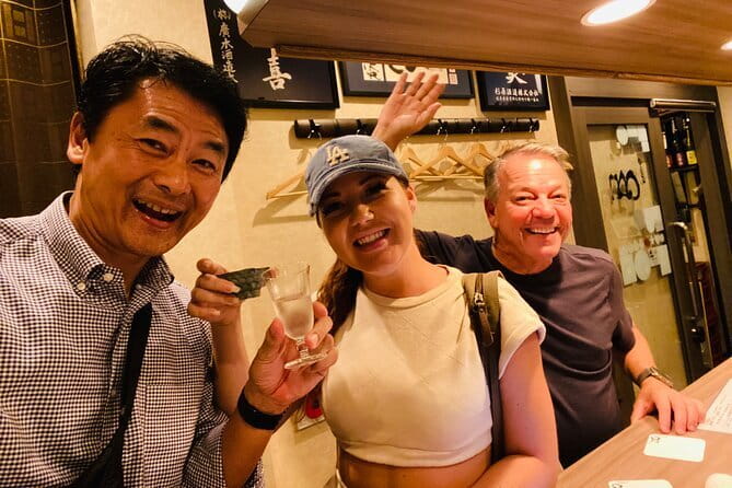Bar Hopping Private Tour in Kyoto(WAKUWAKU area) - Starting with a tachinomi standing bar