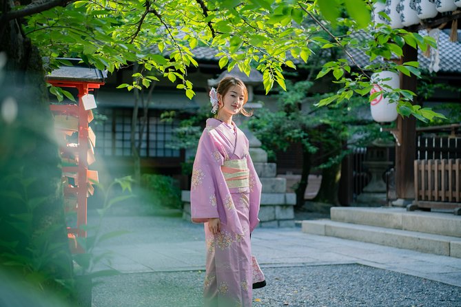 Beautiful Photography Tour in Kyoto - Gion streets set the tone