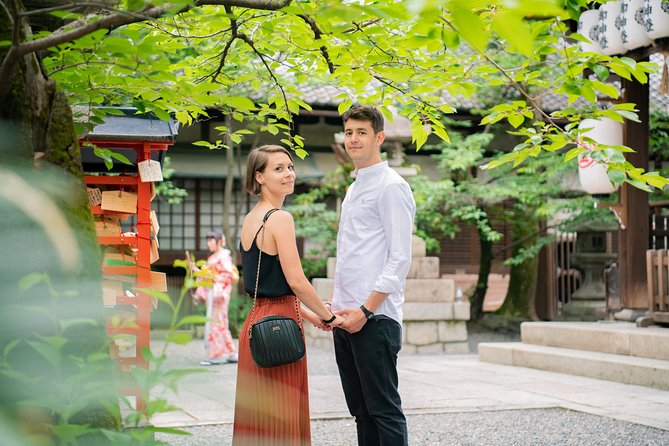 Beautiful Photography Tour in Kyoto - Yasuikonpira Shrine adds a different mood