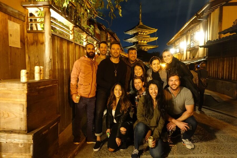 Best of Kyoto: Gion, Geisha, Pagodas & Cobblestones - The Hōkan-ji Temple pagoda photo stop