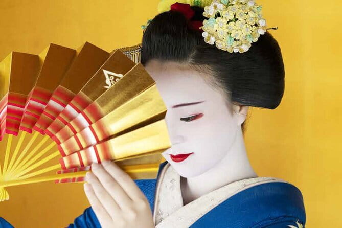 Concerts Played with Traditional Instruments in Kyoto - Choosing the optional koto session