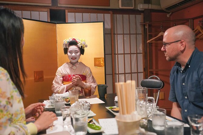 Dinner with Maiko in a Traditional Kyoto Style Restaurant Tour - Meeting the maiko: performance, questions, and games