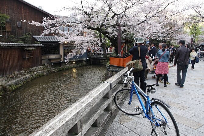 Discover Kyoto by Bike: Authentic Half Day Tour - Gion: Kyoto’s old entertainment district