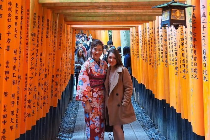 Experience Kimono in Kyoto - How the one-hour format works for different groups