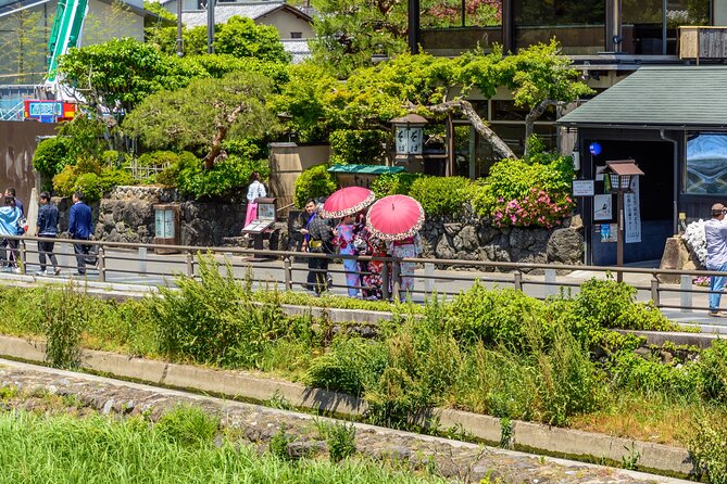 Explore Arashiyama Bamboo Forest with Authentic Zen Experience - Nonomiya Shrine and the shift from sightseeing to Zen