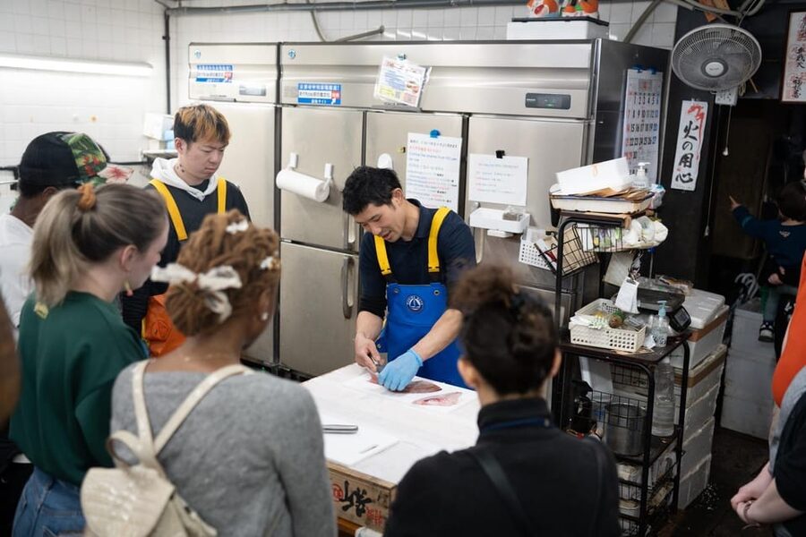 Fish cutting class - Lunch tastes different when you made it