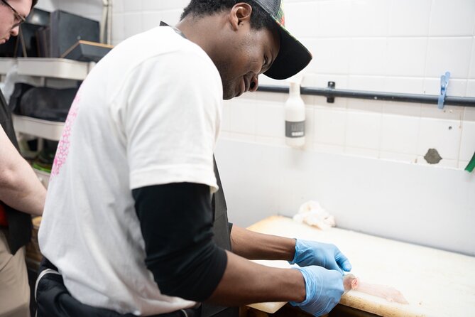 Fish Cutting workshop in Kyoto Japan - Meeting the Fishmonger at Kimura Fresh Fish