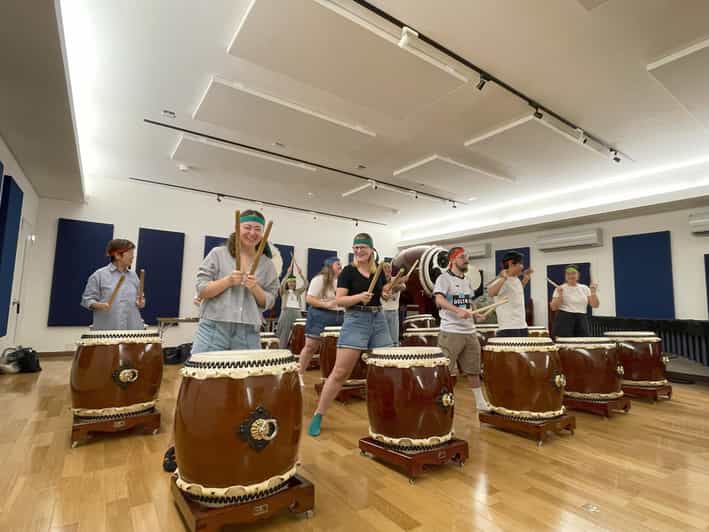 From Kyoto: Japanese Drum Taiko Workshop(in Osaka) - Finding the correct Kyoto Station meeting point