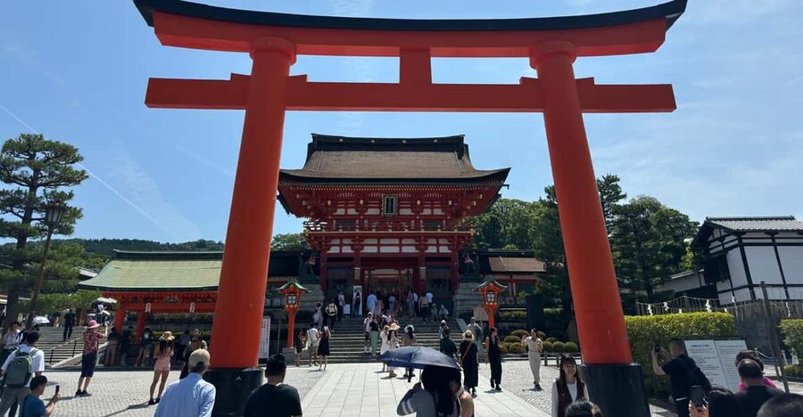 From Osaka/Kyoto: Kyoto, Nara, and Fushimi Inari Day Trip - Three famous sights in one private day