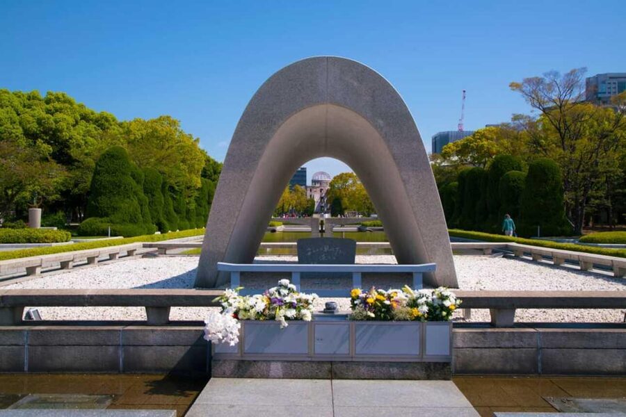 From Osaka/Kyoto/Nara: Hiroshima and Miyajima Private Tour - Key points to know before booking