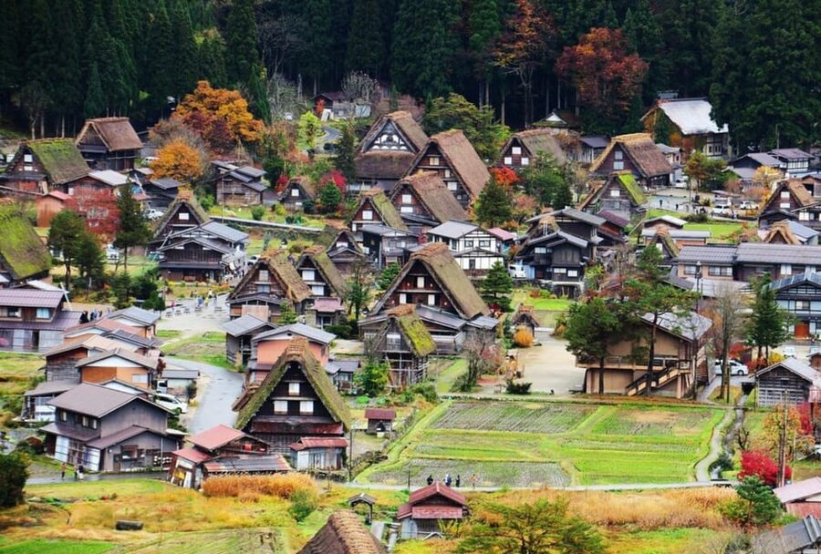From Osaka/Kyoto: Shirakawa-go, TakaYama & Kanazawa Day Trip - Sanmachi’s wooden streets and local tastes