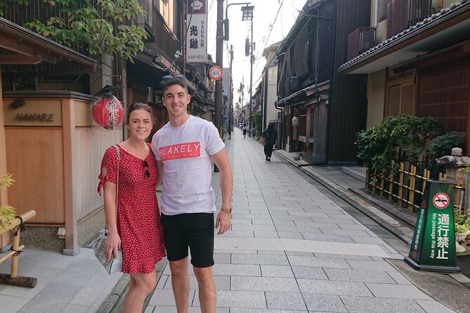 Gion and Fushimi Inari Shrine Kyoto Highlights with Government-Licensed Guide - Kiyomizu-dera on the Higashiyama slope
