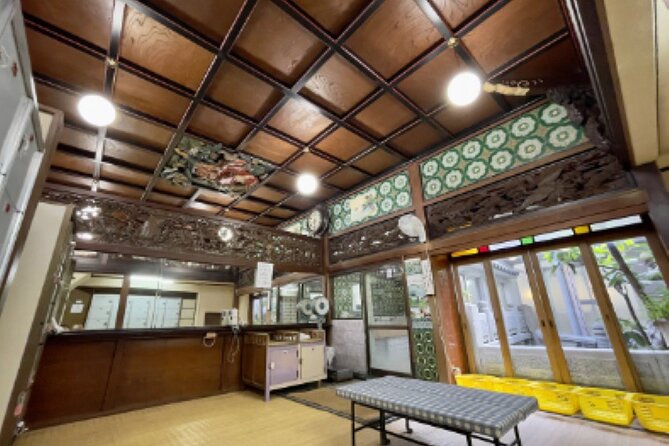 Guide tour of Japanese bathing culture at Funaoka Onsen - Funaoka Onsen, a working Kyoto institution