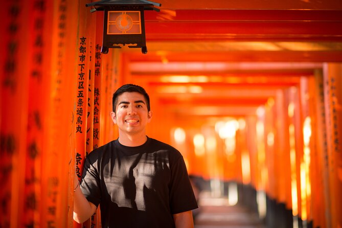 Guided Photoshoot of Fushimi Inari Shrine and Secret Bamboo Grove - Who should book this experience?