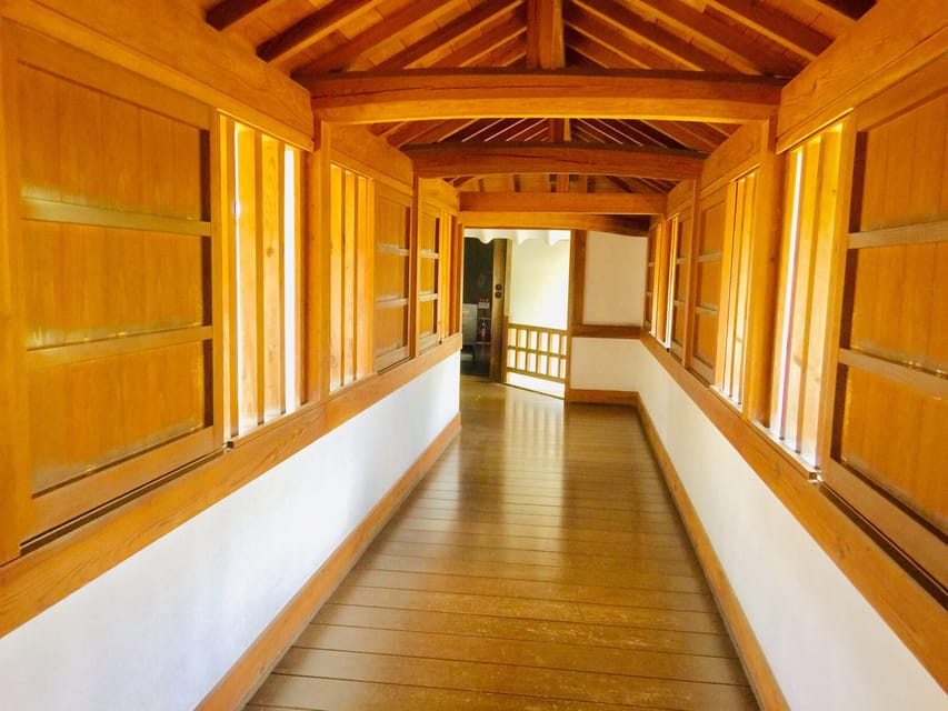 Himeji: Private Guide Tour of the Castle from Osaka or Kyoto - Wanoyagura and the second half of the visit