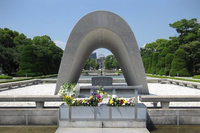 Hiroshima and Miyajima 1 Day Private Tour from Kyoto or Osaka - Public Transport or Private Car?