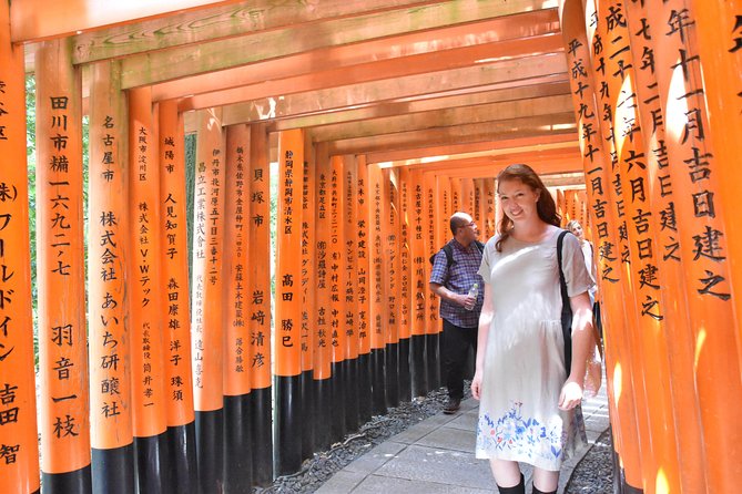 Inside of Fushimi Inari - exploring and lunch with locals - Photo stops away from the main crowds