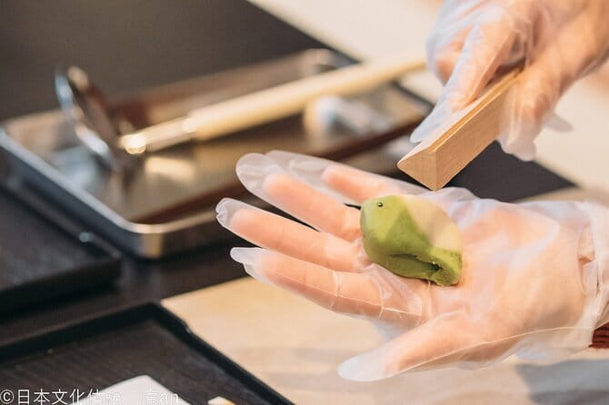 Japanese Traditional Sweets making - What the 65-Minute Visit Feels Like