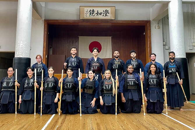 Kendo and samurai experience in Kyoto - The important question about tatami cutting