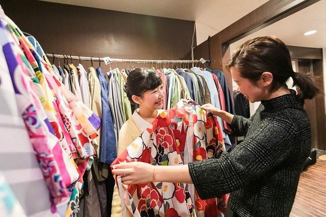 Kimono and Yukata Experience in Kyoto - Walking from Gion to Yasaka Shrine