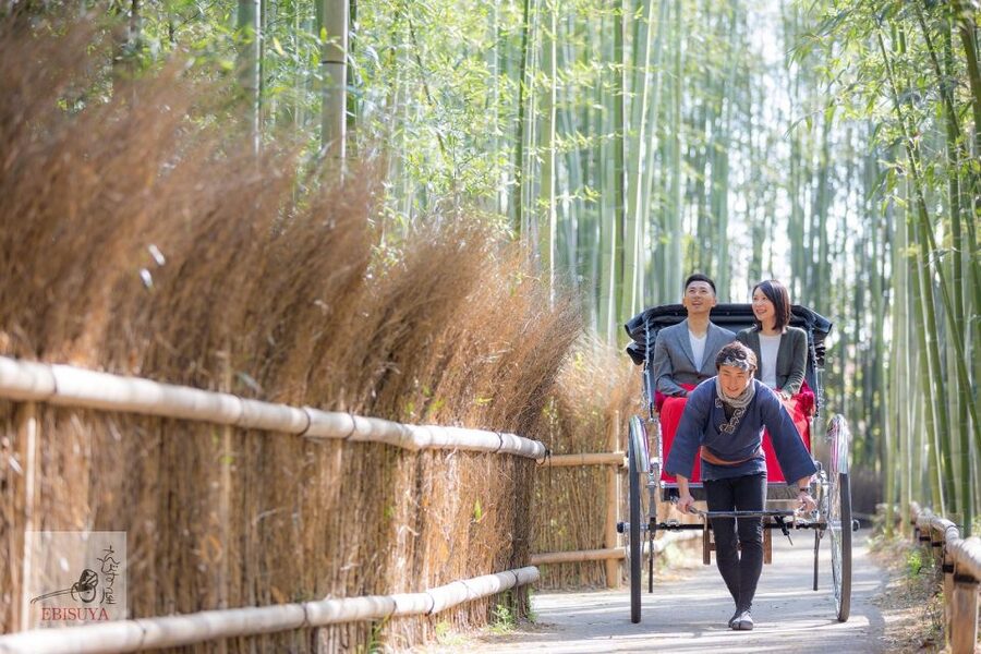 Kyoto: Arashiyama Customized Rickshaw Tour & Bamboo Forest - Why a rickshaw works well in Arashiyama