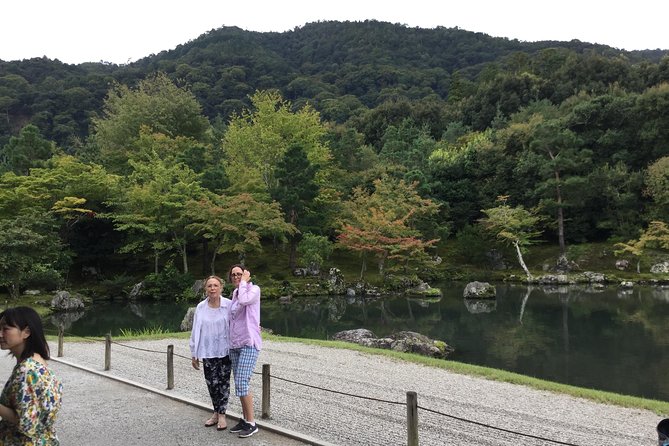 Kyoto Arashiyama & Sagano Bamboo Private Tour with Government-Licensed Guide - How the guides shape the experience