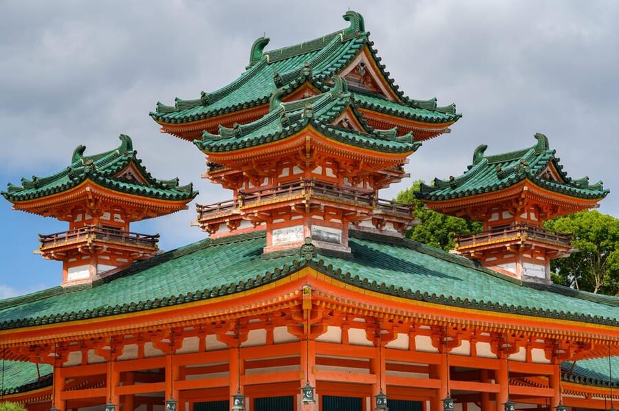 Kyoto: Authentic Biking Half Day Experience - Ginkakuji and the appeal of unfinished beauty