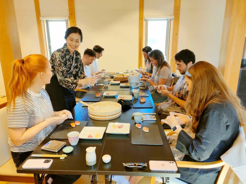 Kyoto: Authentic Sushi Making Cooking Lesson - Who should book, and who should skip it