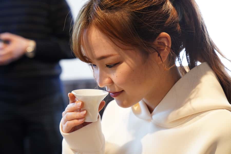 Kyoto: Beyond the Insider Sake Tasting Experience - A private room keeps the focus on the guide