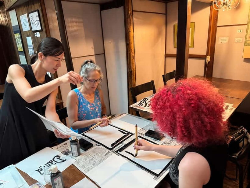 Kyoto: Calligraphy Workshop with Meditation - Learning Posture, Grip, and Basic Brush Control