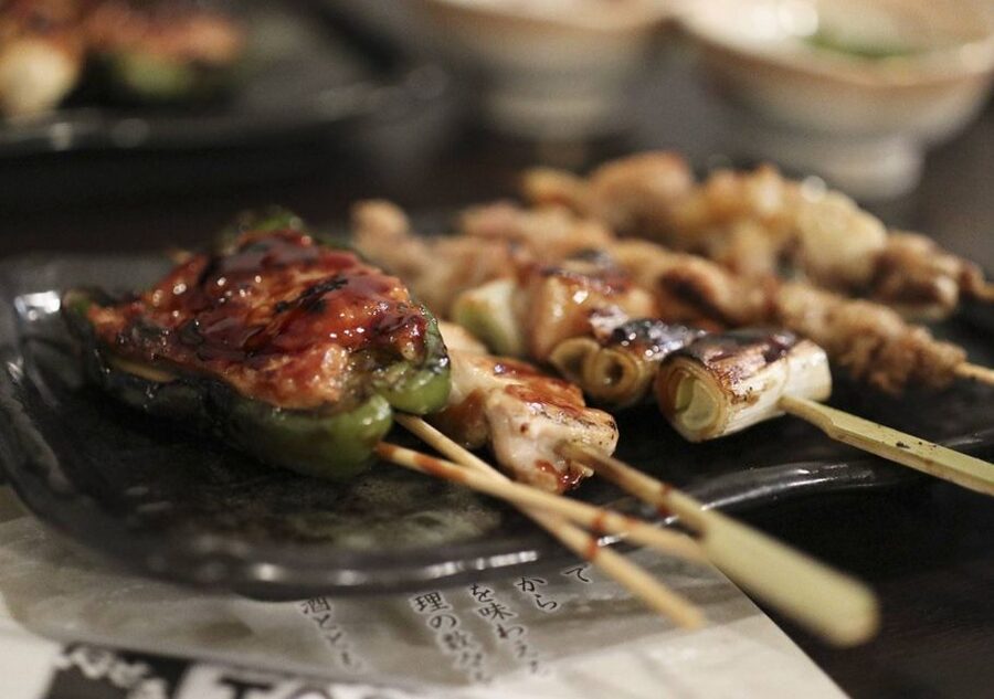 Kyoto: Casual Pontocho Evening Food Tour - Pontocho’s narrow lanes and local tables