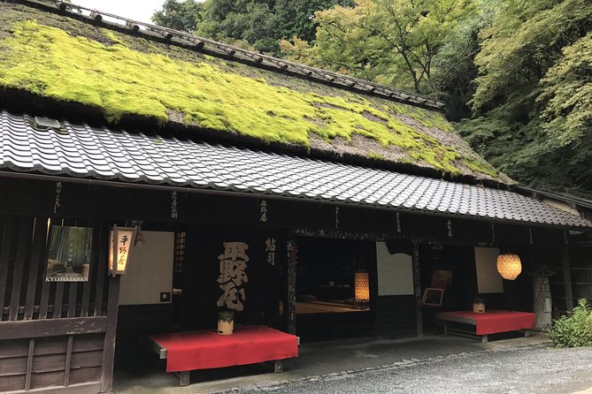Kyoto: Descending Arashiyama (Private) - Otagi Nenbutsu-ji and its 1,200 stone figures