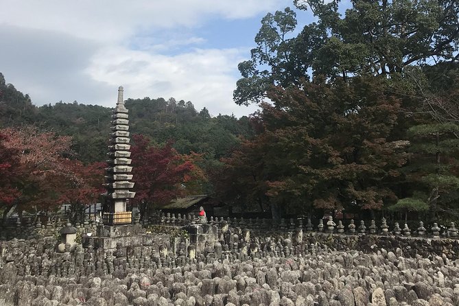 Kyoto: Descending Arashiyama (Private) - Adashino Nembutsu-ji and the memorial stones
