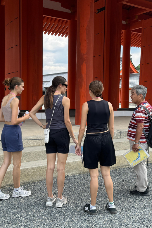 Kyoto: Discover Every Bit of Kyoto Imperial Palace - What the guide adds, and where the tour can fall short