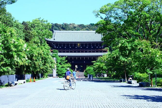 Kyoto E-Bike Tour of Hidden Gems, Backstreets and Temples - Key points to know before you ride