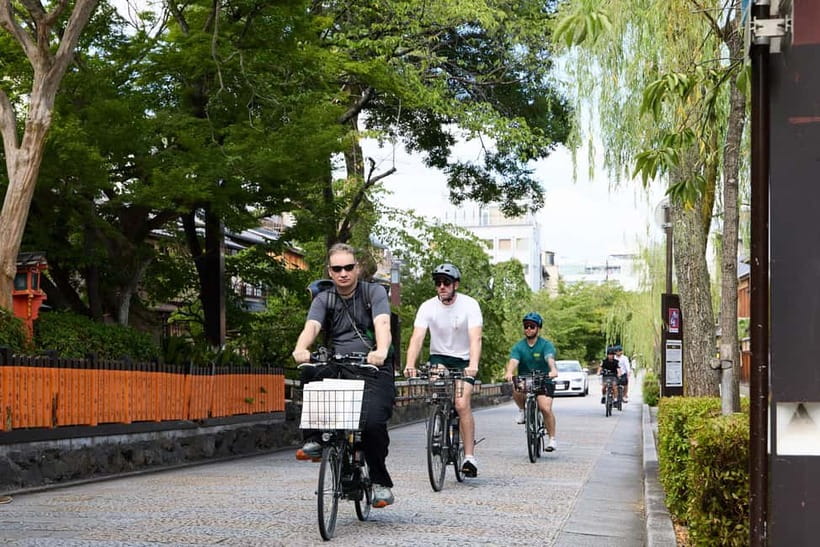 Kyoto E-Bike Tour - Starting in Gion on Yamatoooji Dori